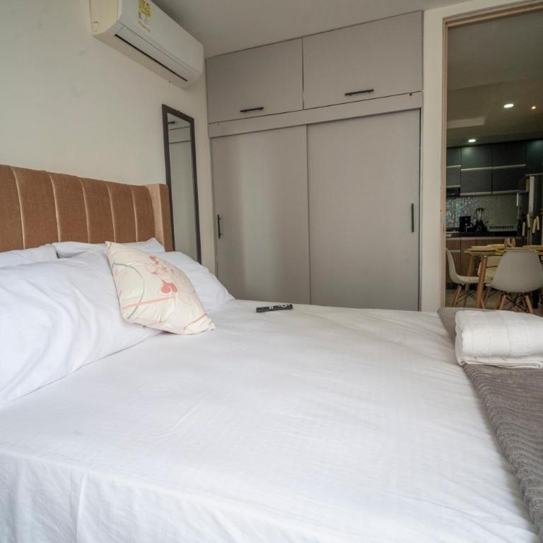 Aqualina 209 y 512 - Three-Bedroom Apartment - 31