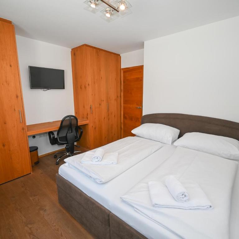 Zell City Exclusive Lodges by All in One Apartments - Apartment mit 3 Schlafzimmern und Terrasse - 7