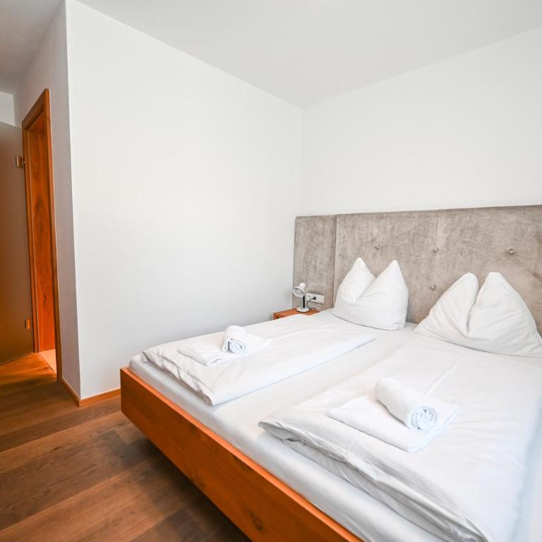 Zell City Exclusive Lodges by All in One Apartments - Apartment mit 3 Schlafzimmern und Terrasse - 12