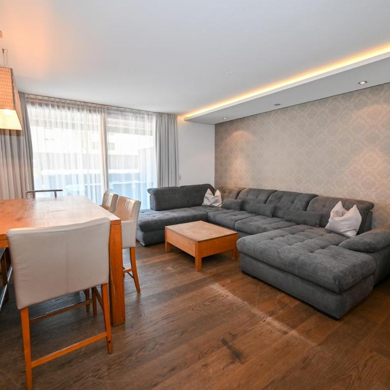 Zell City Exclusive Lodges by All in One Apartments - Apartment mit 3 Schlafzimmern und Terrasse - 22