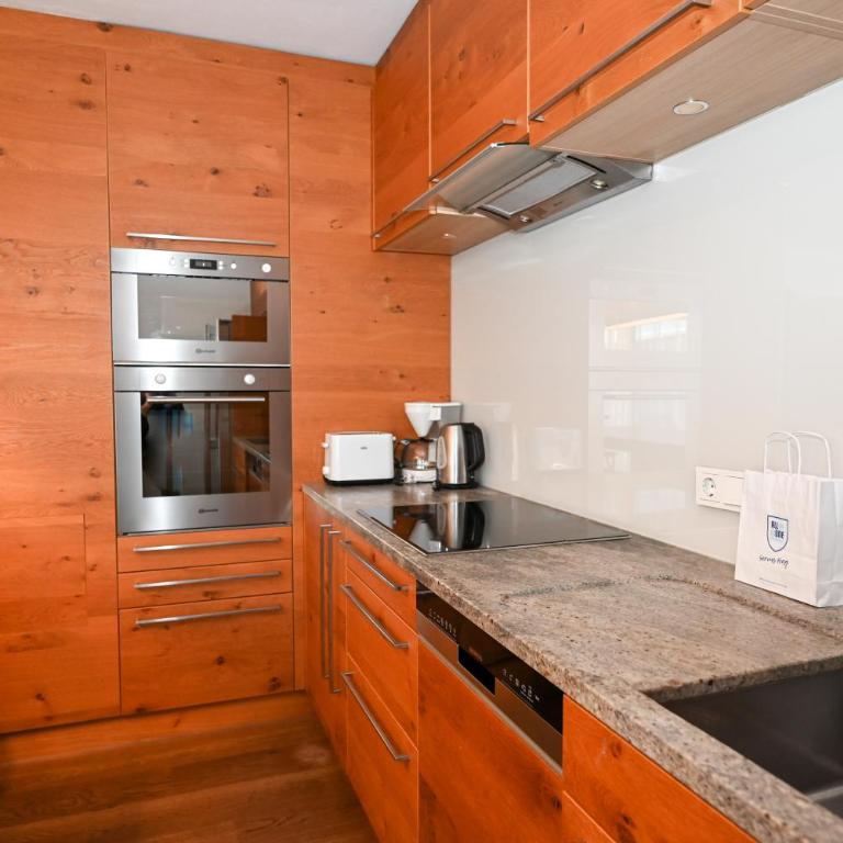 Zell City Exclusive Lodges by All in One Apartments - Apartment mit 3 Schlafzimmern und Terrasse - 17