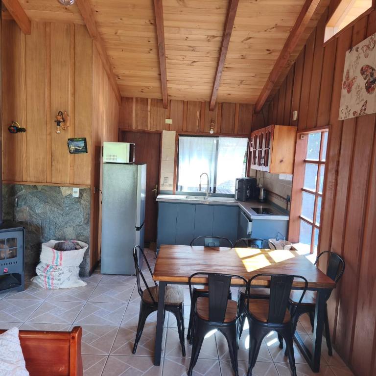 Cabaña pasaje las rosas - Two-Bedroom House - 4