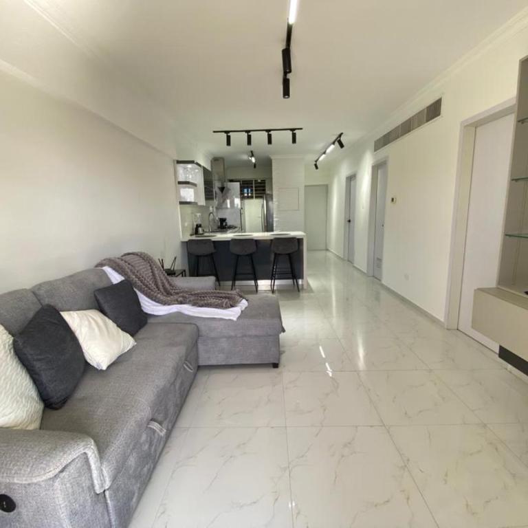 Apartamento Exclusivo Av Principal LECHERIA - Two-Bedroom Apartment - 13