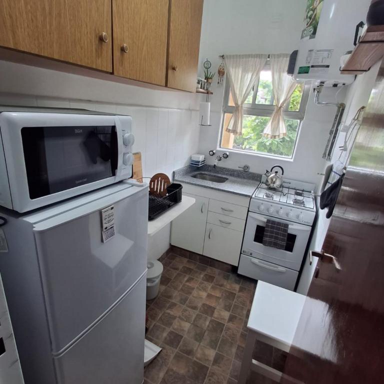 Depto zona Güemes - Apartamento de 1 dormitorio - 9