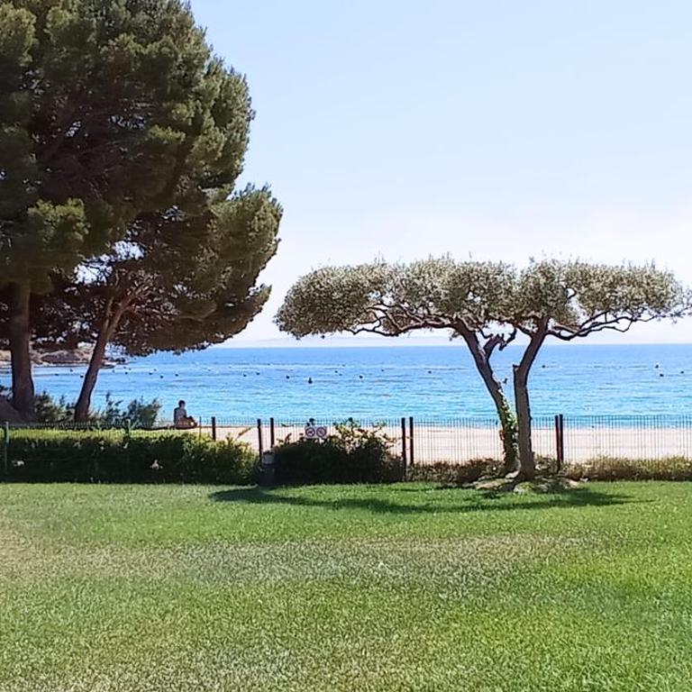 Bel appartement bord de plage - Apartment with Sea View - 1