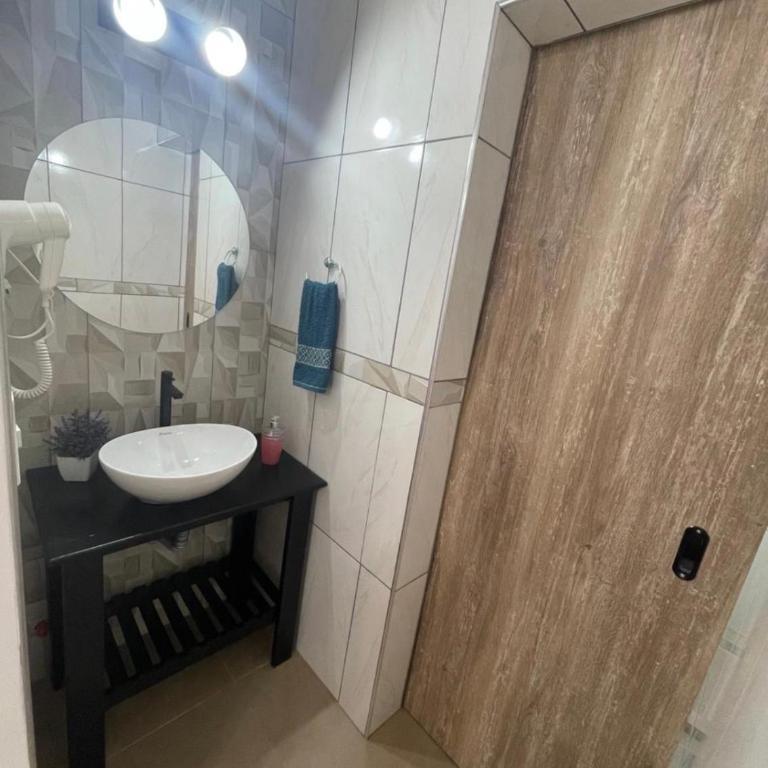 ALOJAMIENTOS En CATARATAS - Estudio Familiar - 8