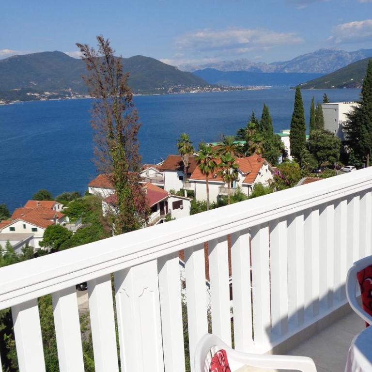 Villa Boka Sunrise Apartments - Studio Apartment with Sea View - 13