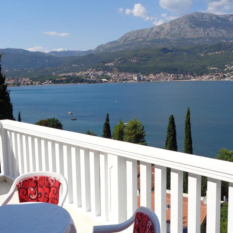 Villa Boka Sunrise Apartments - Studio Apartment with Sea View - 11