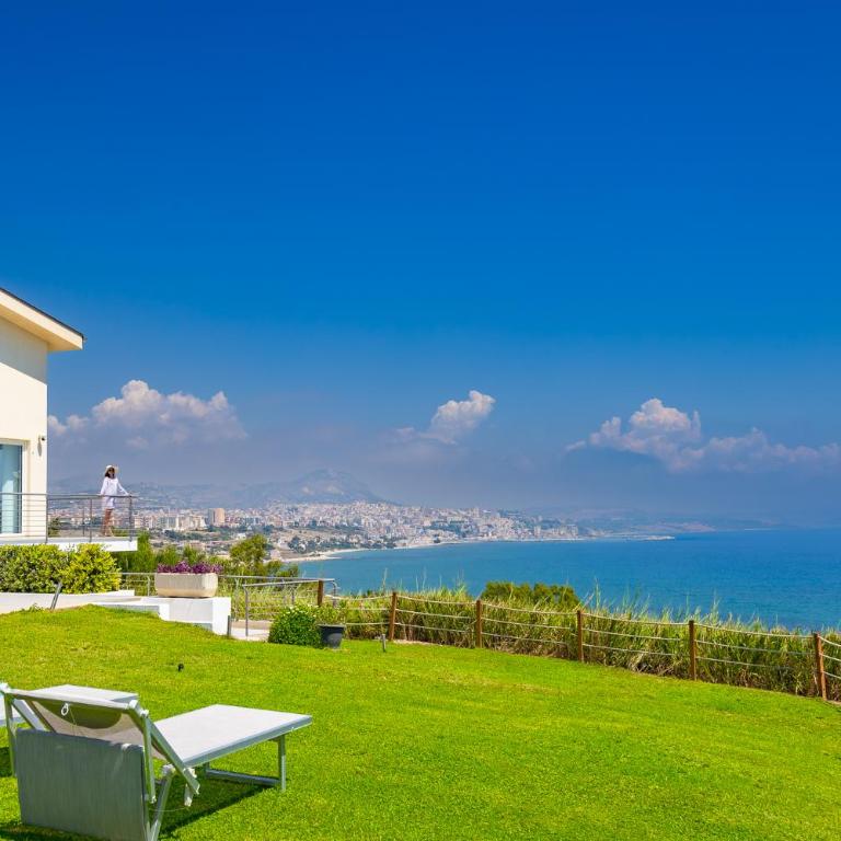 Villa Dedalo, Direct Sea Access - Villa - 2