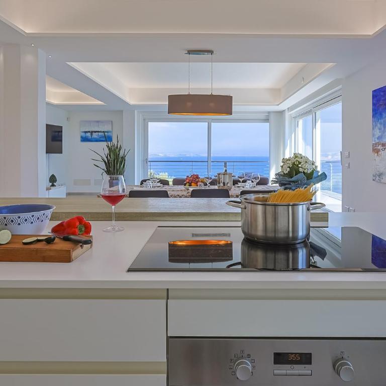 Villa Dedalo, Direct Sea Access - Villa - 6