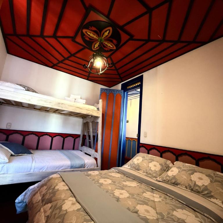 Hotel Colibri Real - Habitación Familiar con balcón - 3
