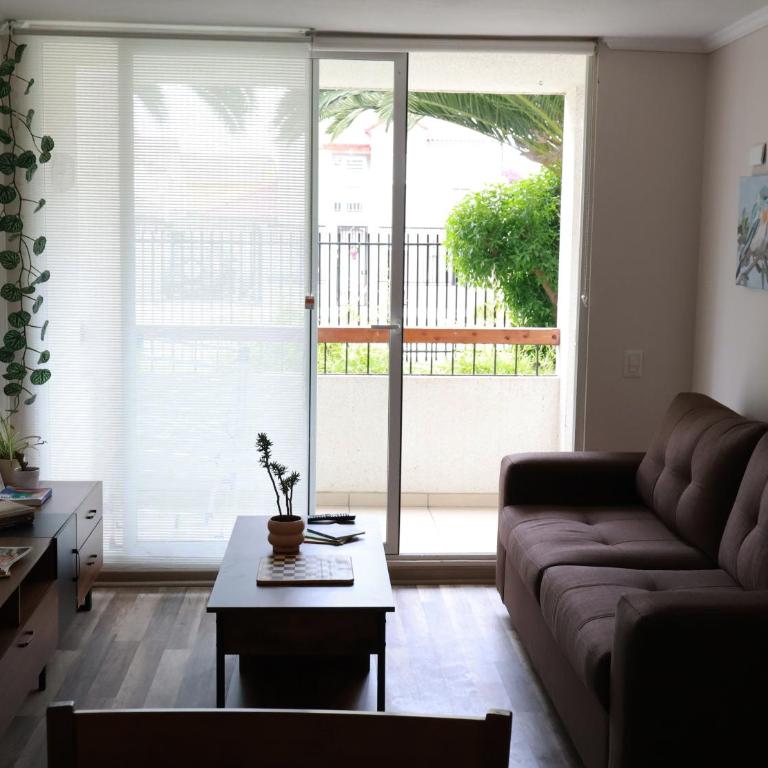 Cómodo y espacioso departamento en La Serena - Three-Bedroom Apartment - 32