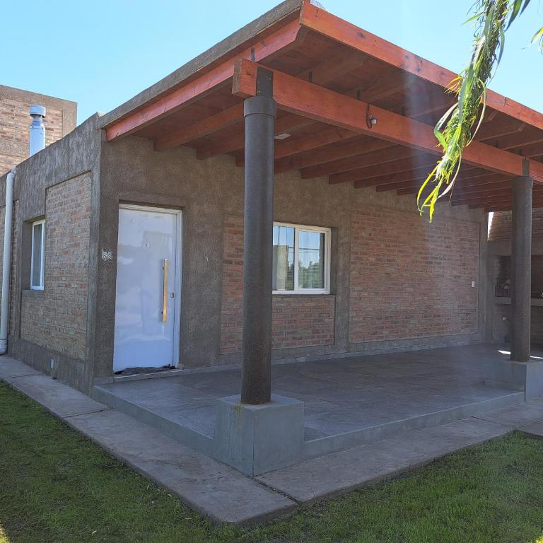 Cabañas Las Mercedes - Two-Bedroom House - 1