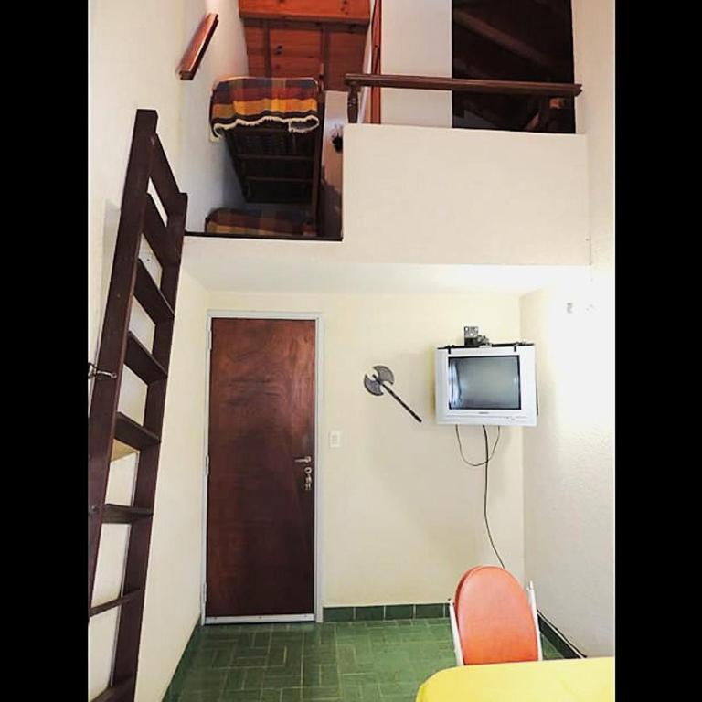 Edificio Van der Woud - Departamento H o L - Two-Bedroom Apartment - 3