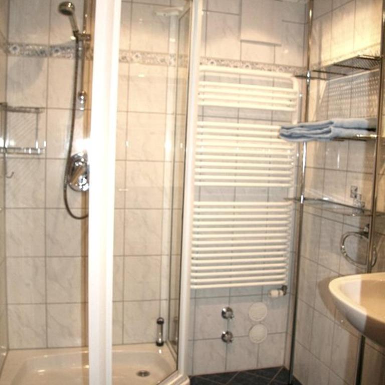 Landhaus Suntheim - Apartment mit Balkon - 17