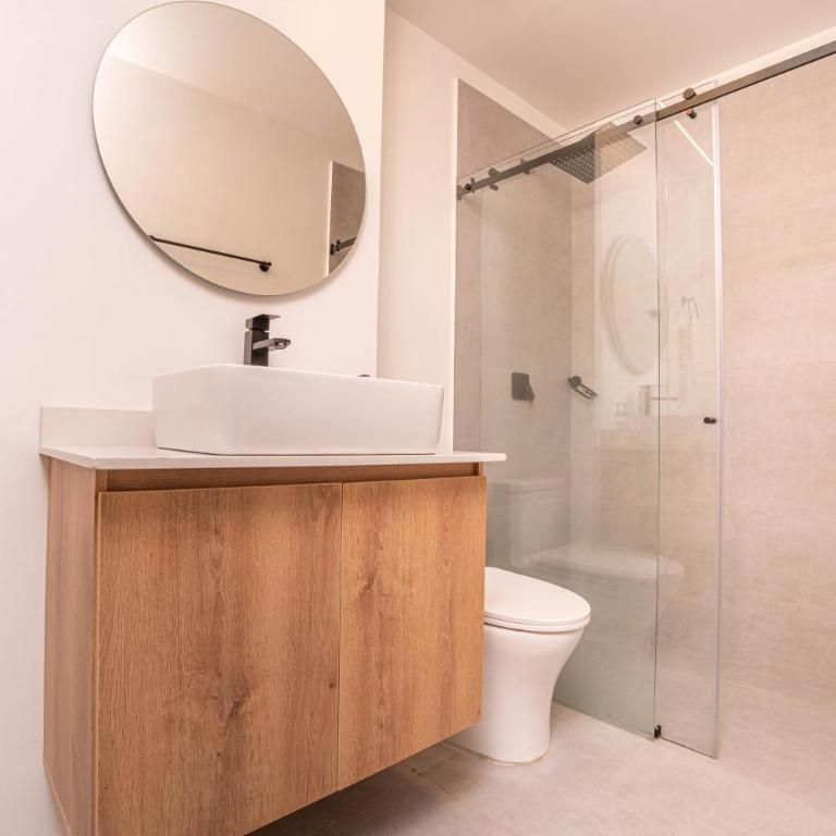Opera Living by HOUSY - One-Bedroom Apartment with Terrace - 3