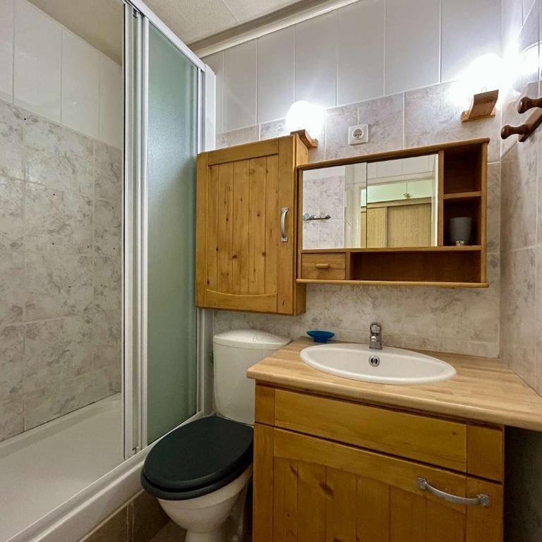 Studio 4 pers, au pied des pistes avec WiFi gratuit - FR-1-525-302 - Apartment - 9