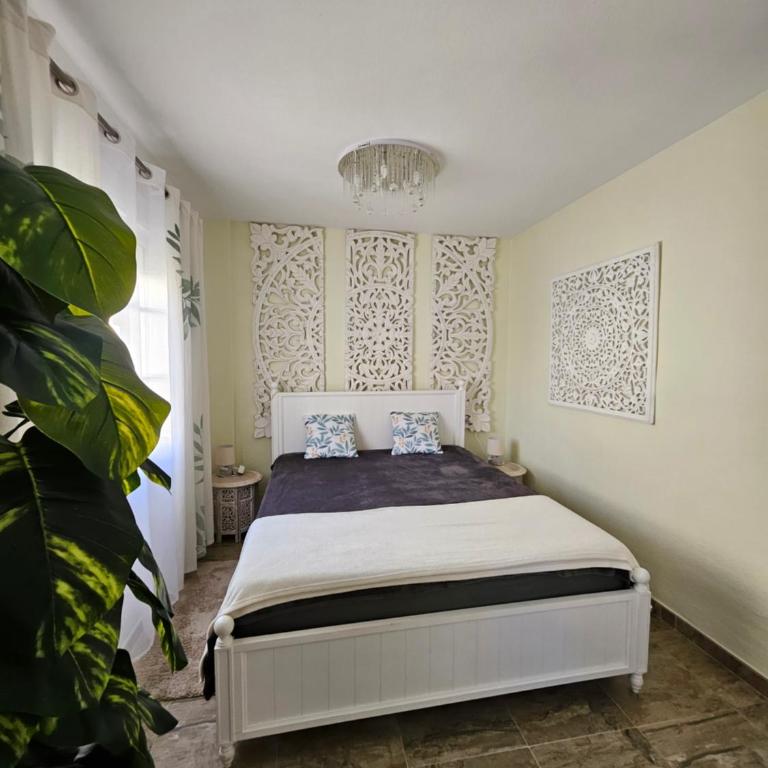 Casa Sol y Luna - Three-Bedroom House - 7