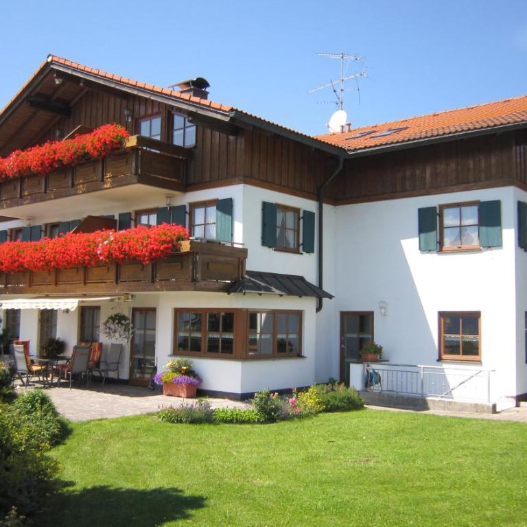 Landhaus Suntheim - Apartment mit Balkon - 7