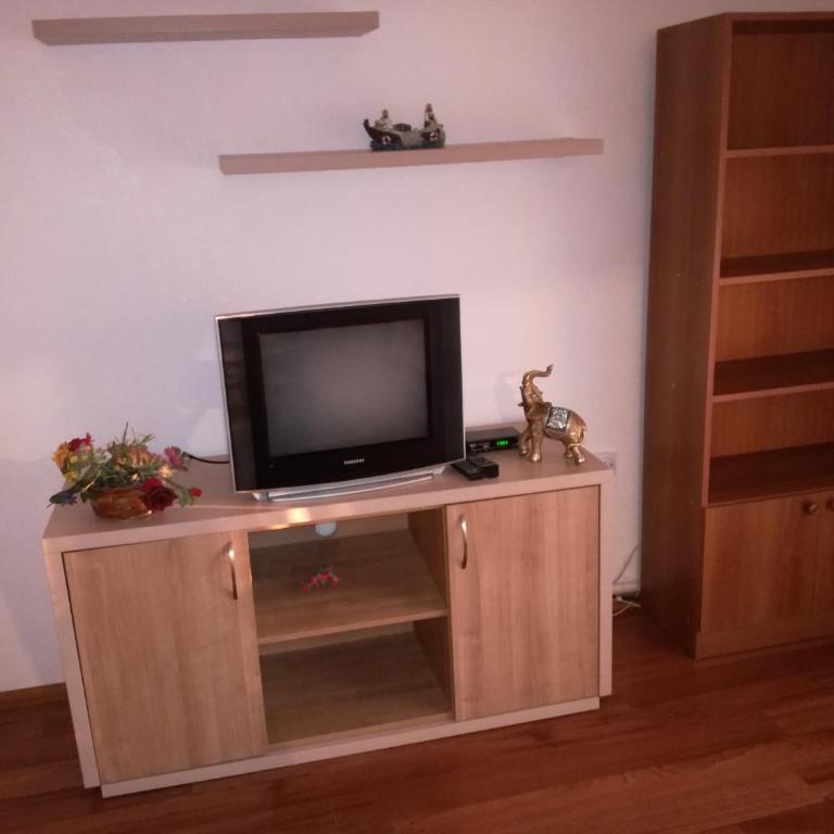 Apartman Any Bar - Apartment with Terrace - 13