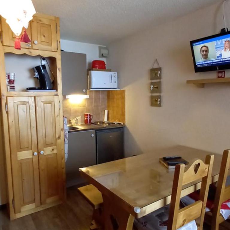 Manigod - La Clusaz T2 au pied des pistes - Appartement 2 Chambres - 2