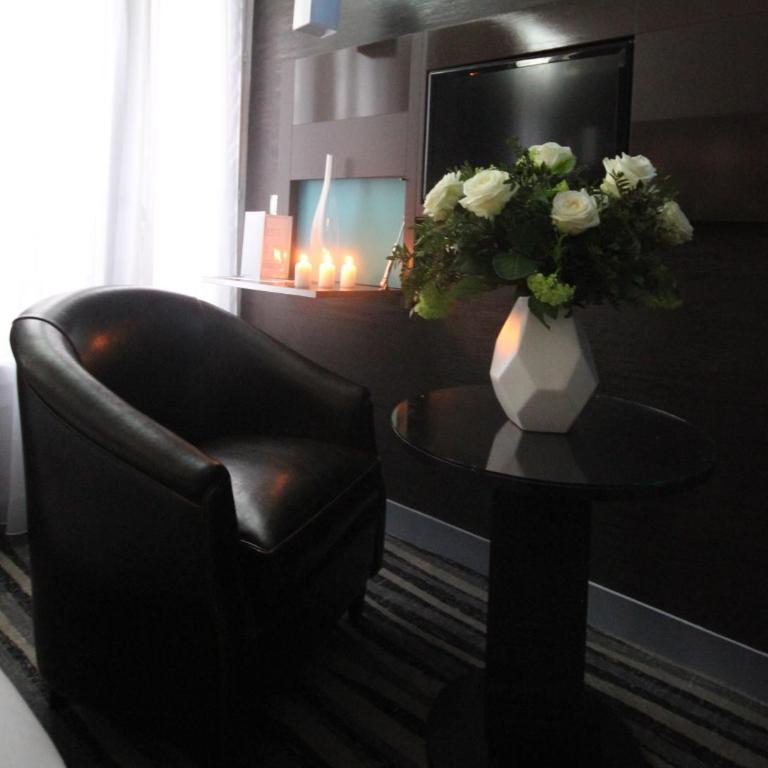 Hôtel Lumières Montmartre Paris - Chambre Double - 9