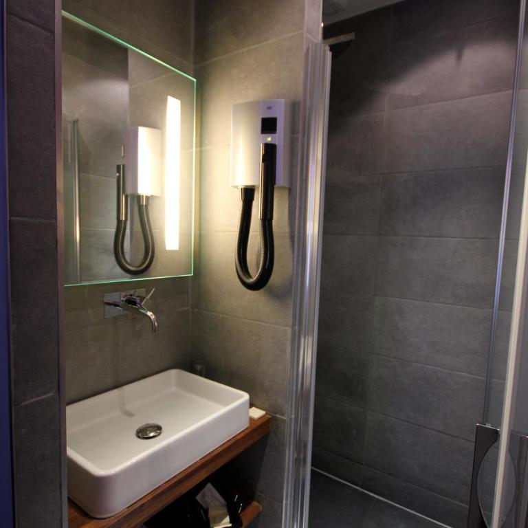 Hôtel Lumières Montmartre Paris - Chambre Simple - 5