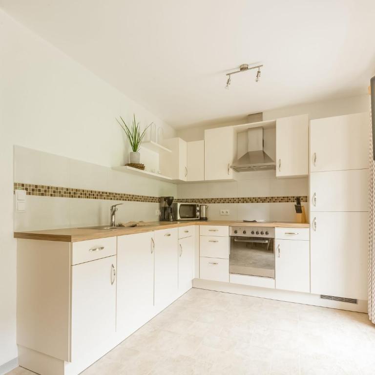 Lovely Apartment in Hainzenberg next to Forest - Apartment mit 4 Schlafzimmern - 1