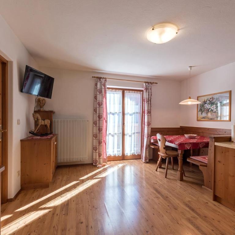 Appartments Pizach - Apartment mit Balkon - 4