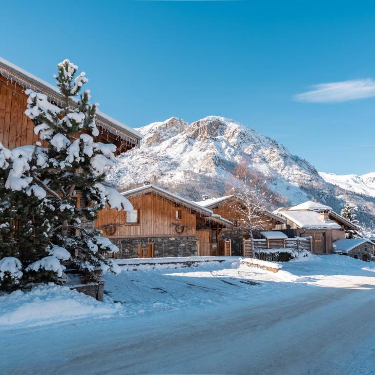 Cosy 4 bedroom chalet with hot tub (Chalet Velours) - Chalet - 29