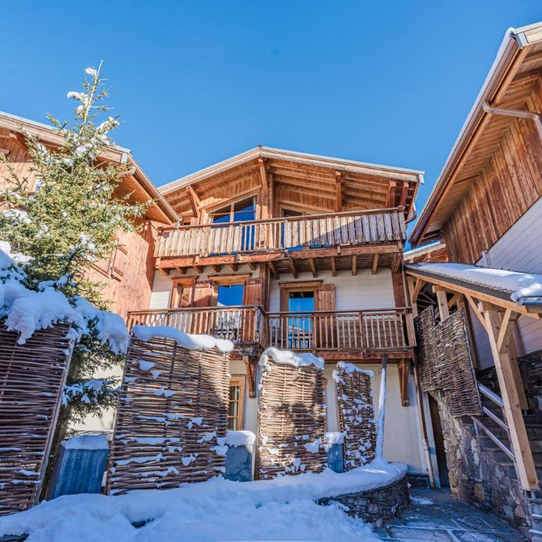 Cosy 4 bedroom chalet with hot tub (Chalet Velours) - Chalet - 34
