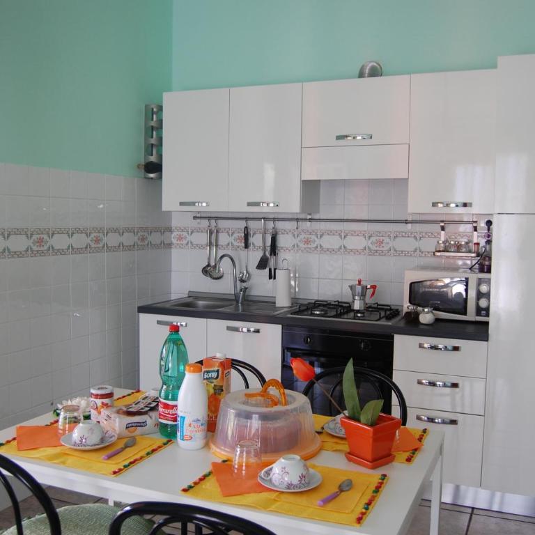 OMBRA E CAFFE' - Villa con Piscina Privata - 12