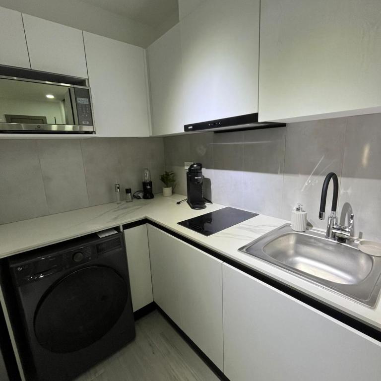 Moderno Estudio Quito - One-Bedroom Apartment - 2