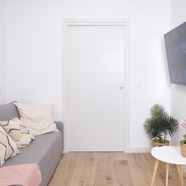 Suite near to Marathon - City of Arts & Sciences - One-Bedroom Apartment - 13