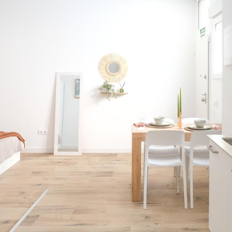 Suite near to Marathon - City of Arts & Sciences - One-Bedroom Apartment - 8