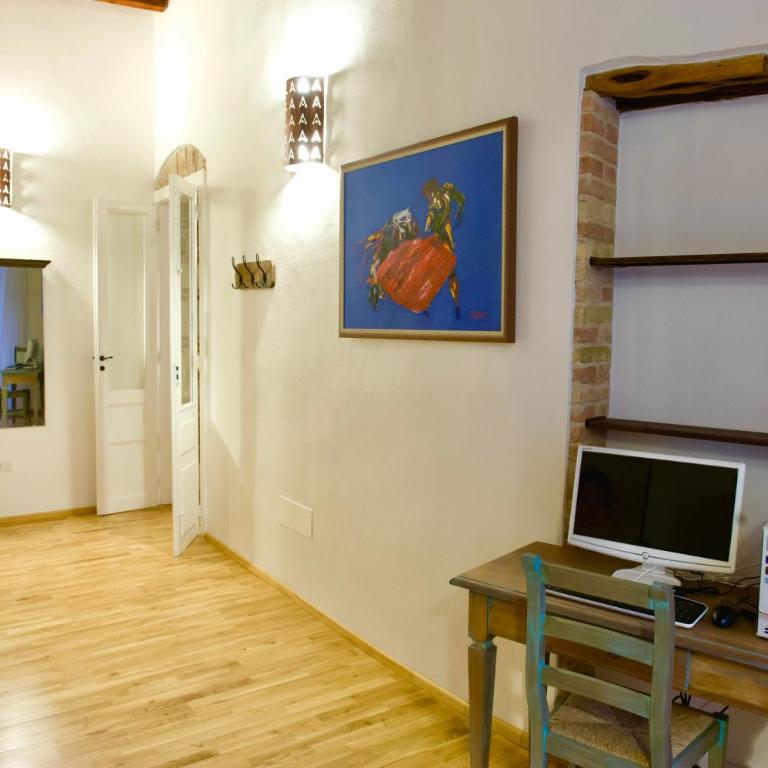 Castelletto Suites - Superior One-Bedroom Apartment with Balcony - 8
