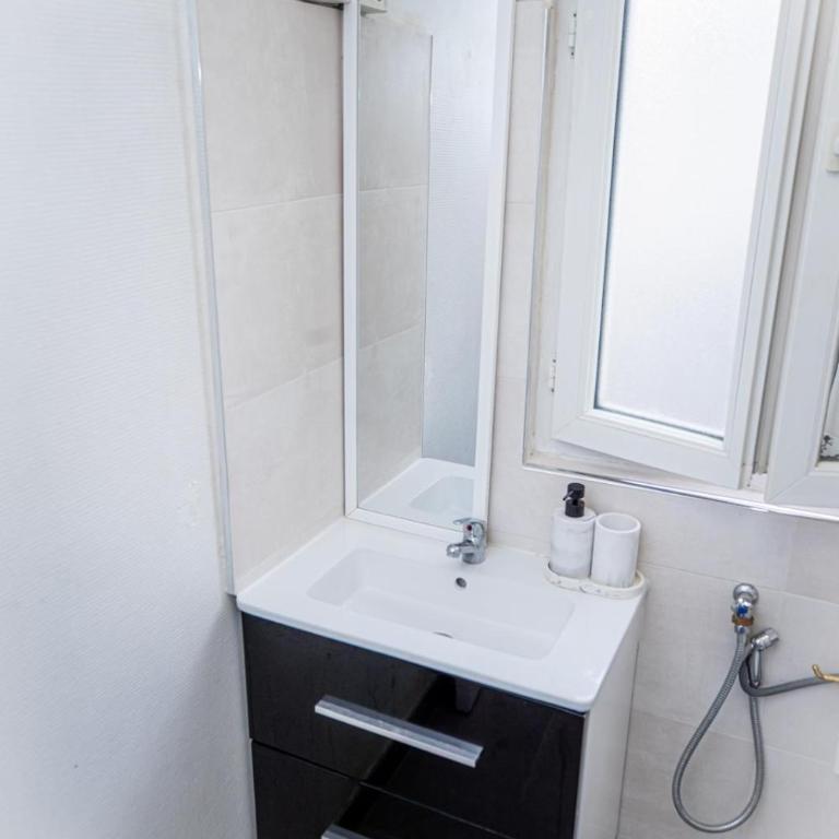 Chambre salon pont de l ourcq - Appartement 1 Chambre - 6