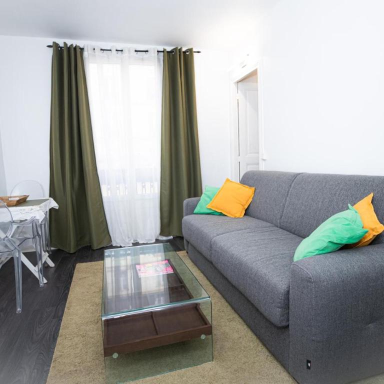 Chambre salon pont de l ourcq - Appartement 1 Chambre - 1