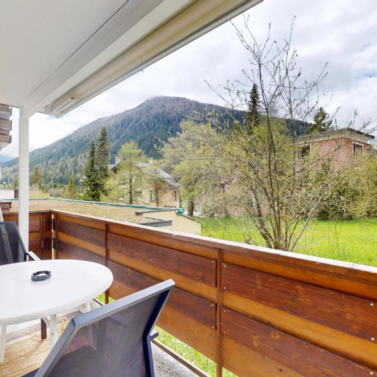 Großzügige 3 Schlafzimmer Wohnungen in Davos Bergblick zentral - Apartment mit 3 Schlafzimmern - 13