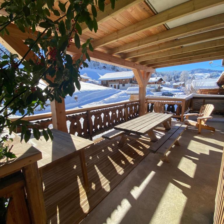 Les Georgières, 300m des pistes du Mont-Rond - Two-Bedroom Apartment with Balcony and Terrace - 40