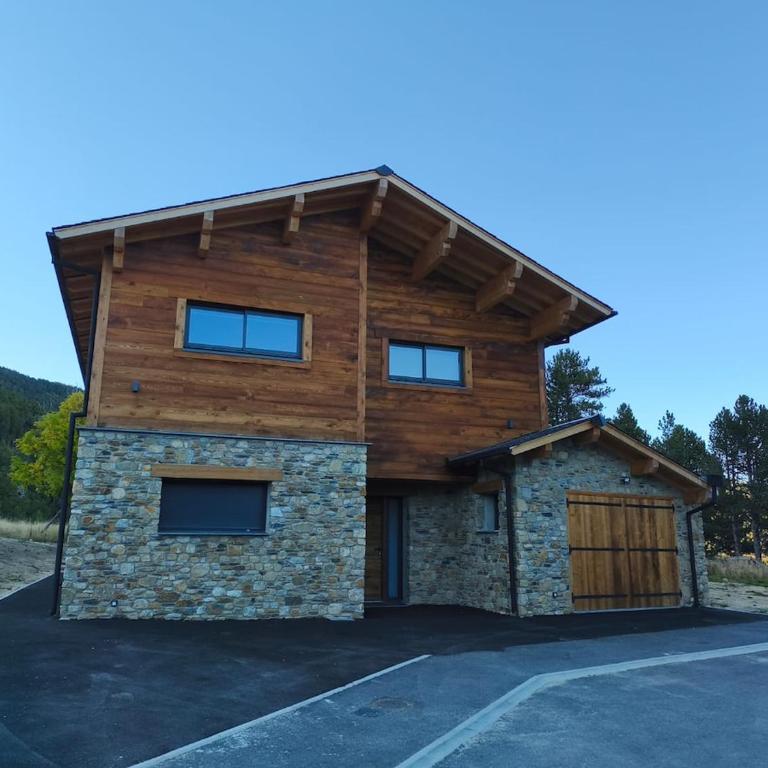 Chalet Prestige - Ski au pieds - Les Angles - Chalet - 12