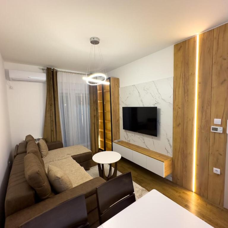 I&I Bubanj - One-Bedroom Apartment - 2