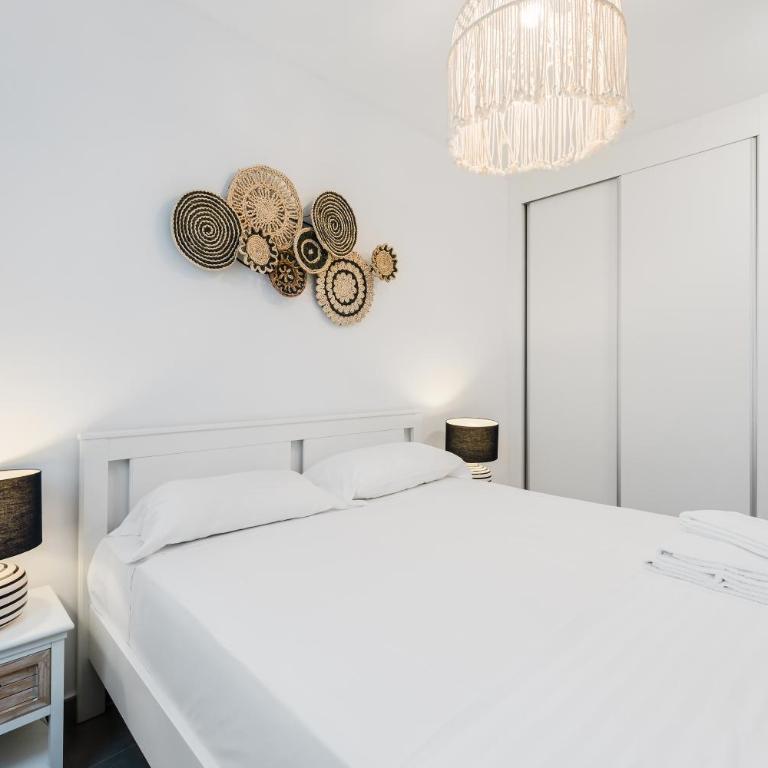 Modern Sea View Apartment - Apartment with Sea View - 13