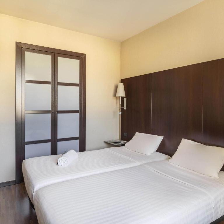 B&B Hotel Arezzo - Camera Doppia con Letti Singoli - 1