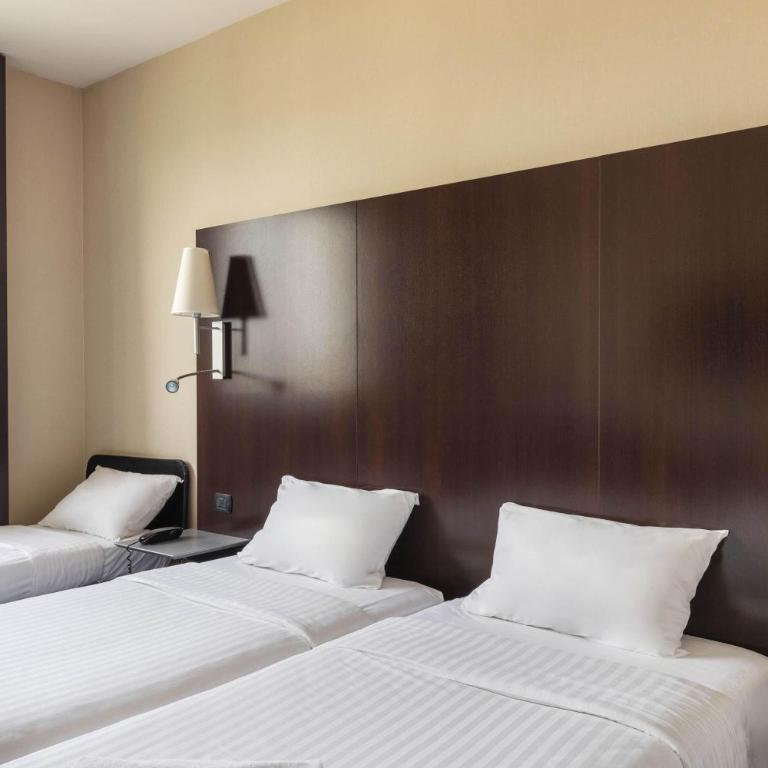 B&B Hotel Arezzo - Camera Tripla - 3