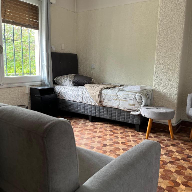 Platinum House Carrasco - Twin Room - 4
