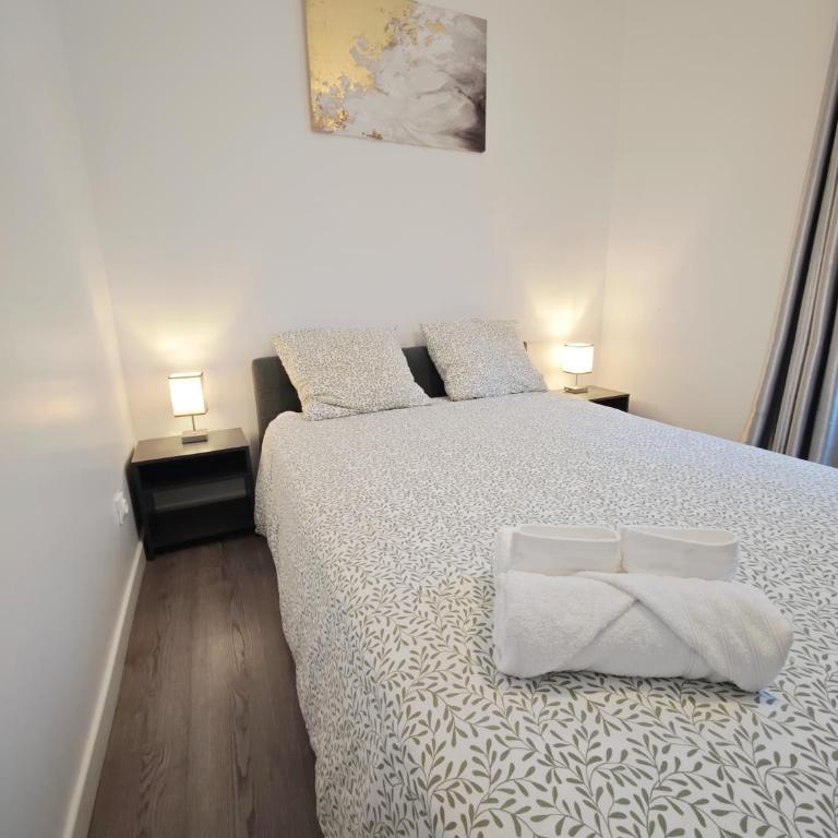 Notre Dame in Latin Quarter Stylish Flat for 6 - Appartement 2 Chambres avec Balcon - 23
