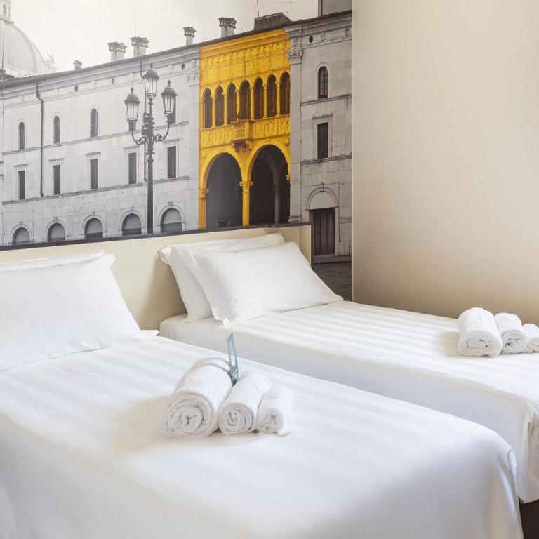 B&B Hotel Brescia - Camera Superior Doppia con Letti Singoli - 3