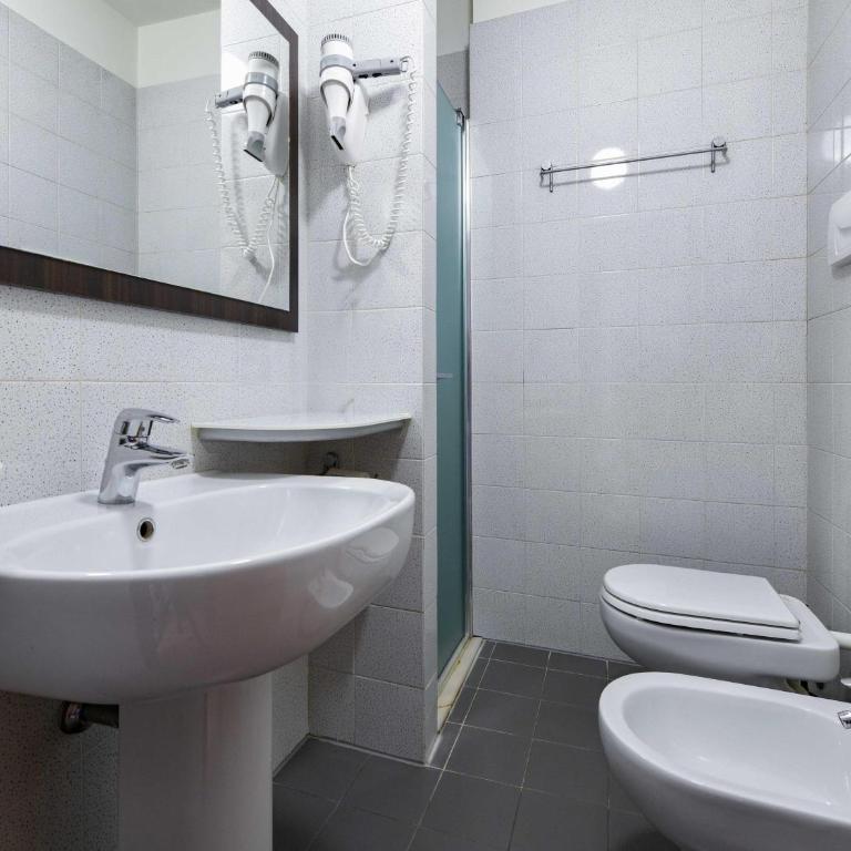 B&B Hotel Verona - Camera Singola - 4