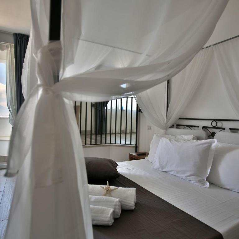 Relais Manfredi - Junior Suite con Vista Mare - 4